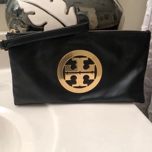 AUTHENTIC Tory Burch Wristlet